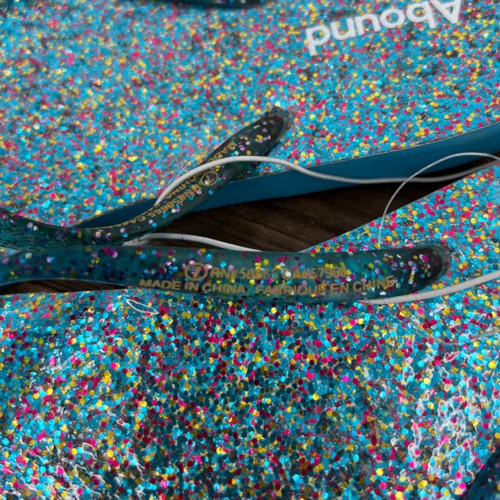 Abound Womens Blue Multi Glitter Flip Flop Sandals Size 7 Summer Beach Shoes - Picture 3 of 4
